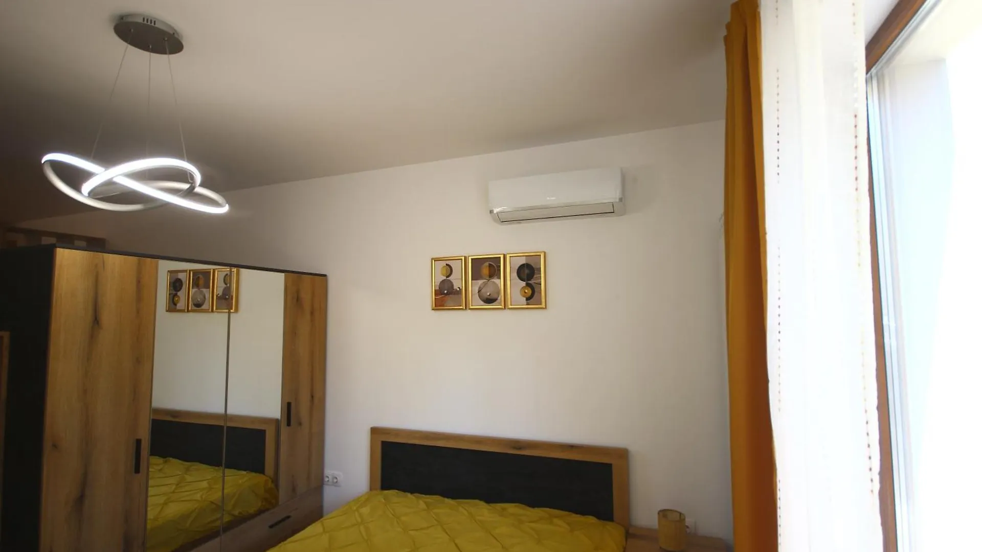 Sofia Central Luxury Apartment 